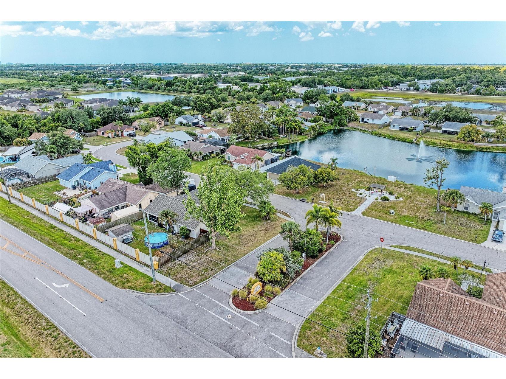 3543 65th Avenue Circle E Sarasota FL 34243 A4694314 image38