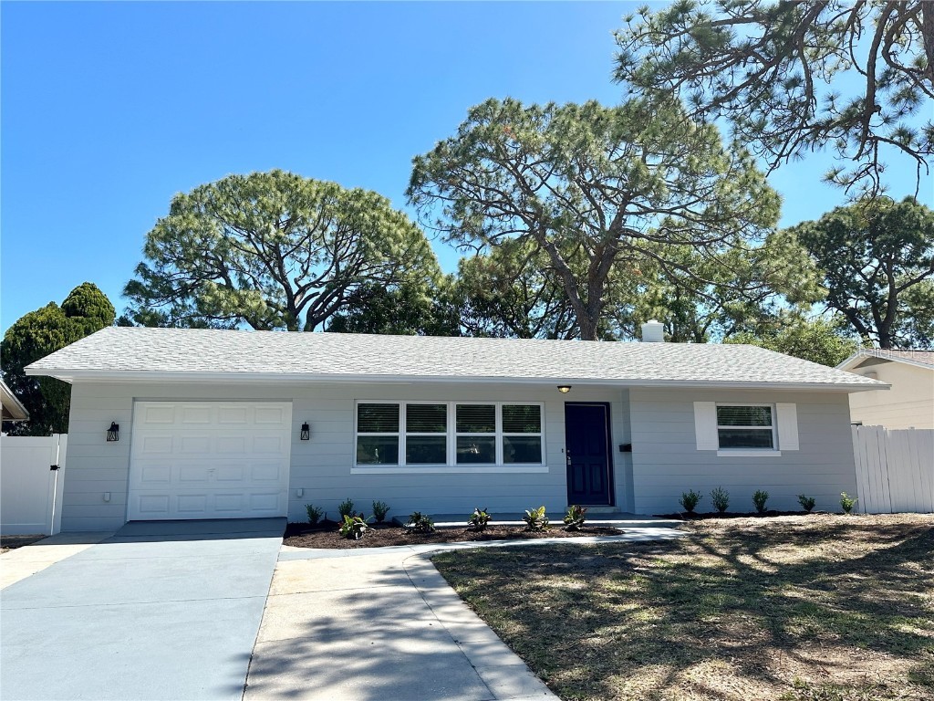 3543 66th Way N Saint Petersburg FL 33710 U8195045 image1