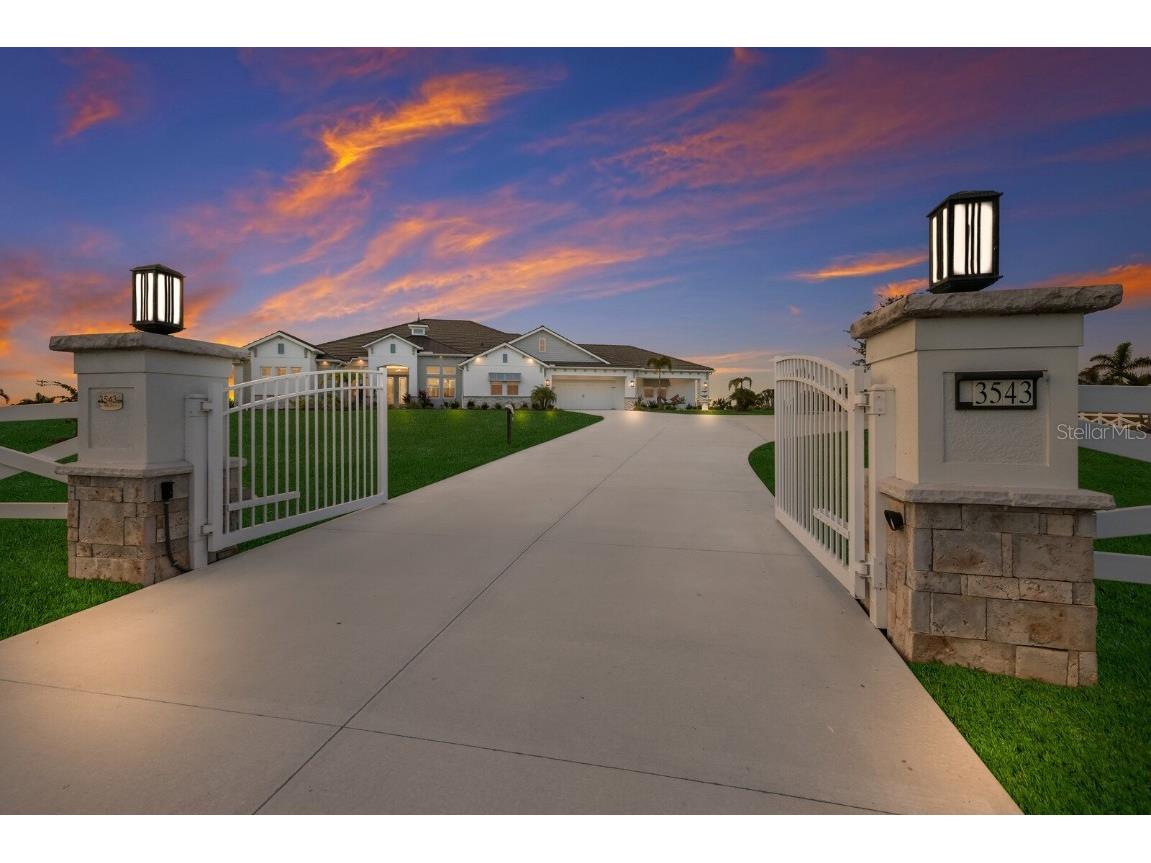 3543 Recurve Circle Sarasota FL 34240 A4625312 image1
