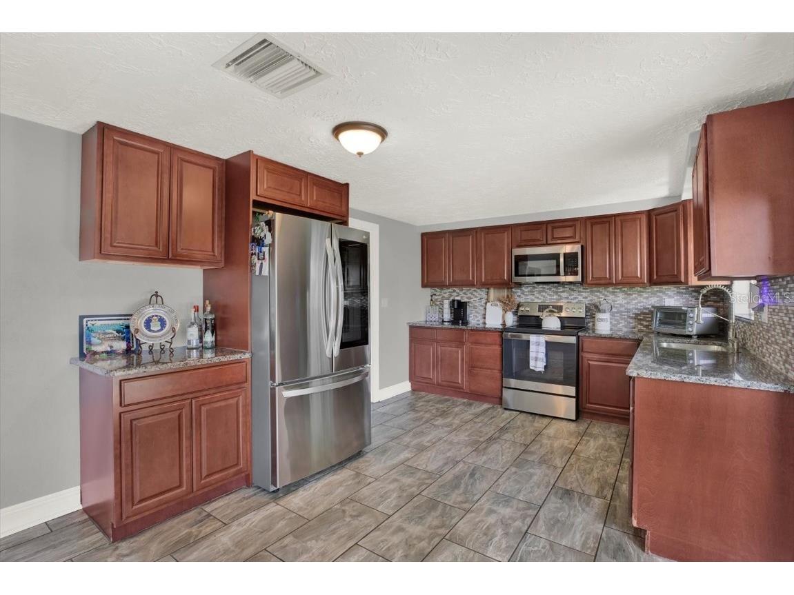 3543 Trask Drive Holiday FL 34691 TB8409519 image8