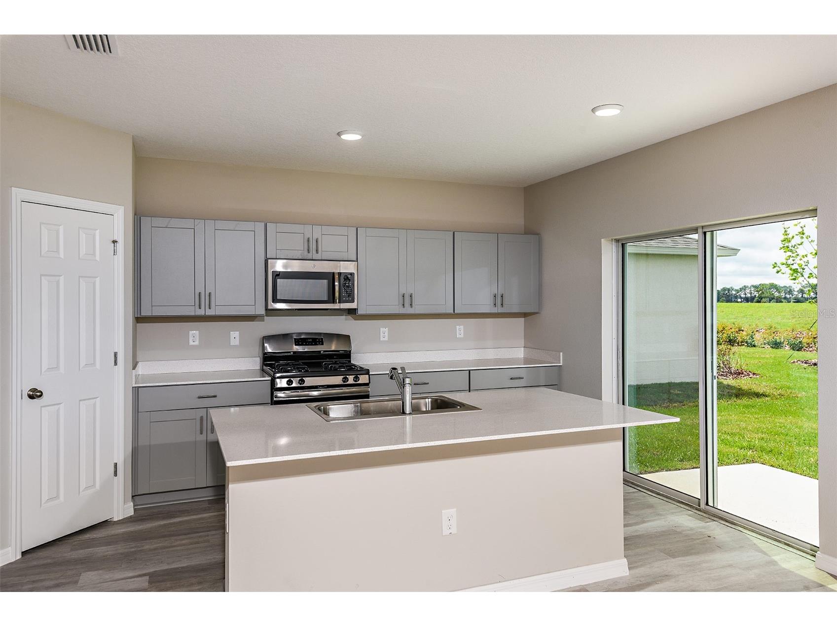 35433 Arbor Retreat Drive Dade City FL 33525 TB8502659 image2