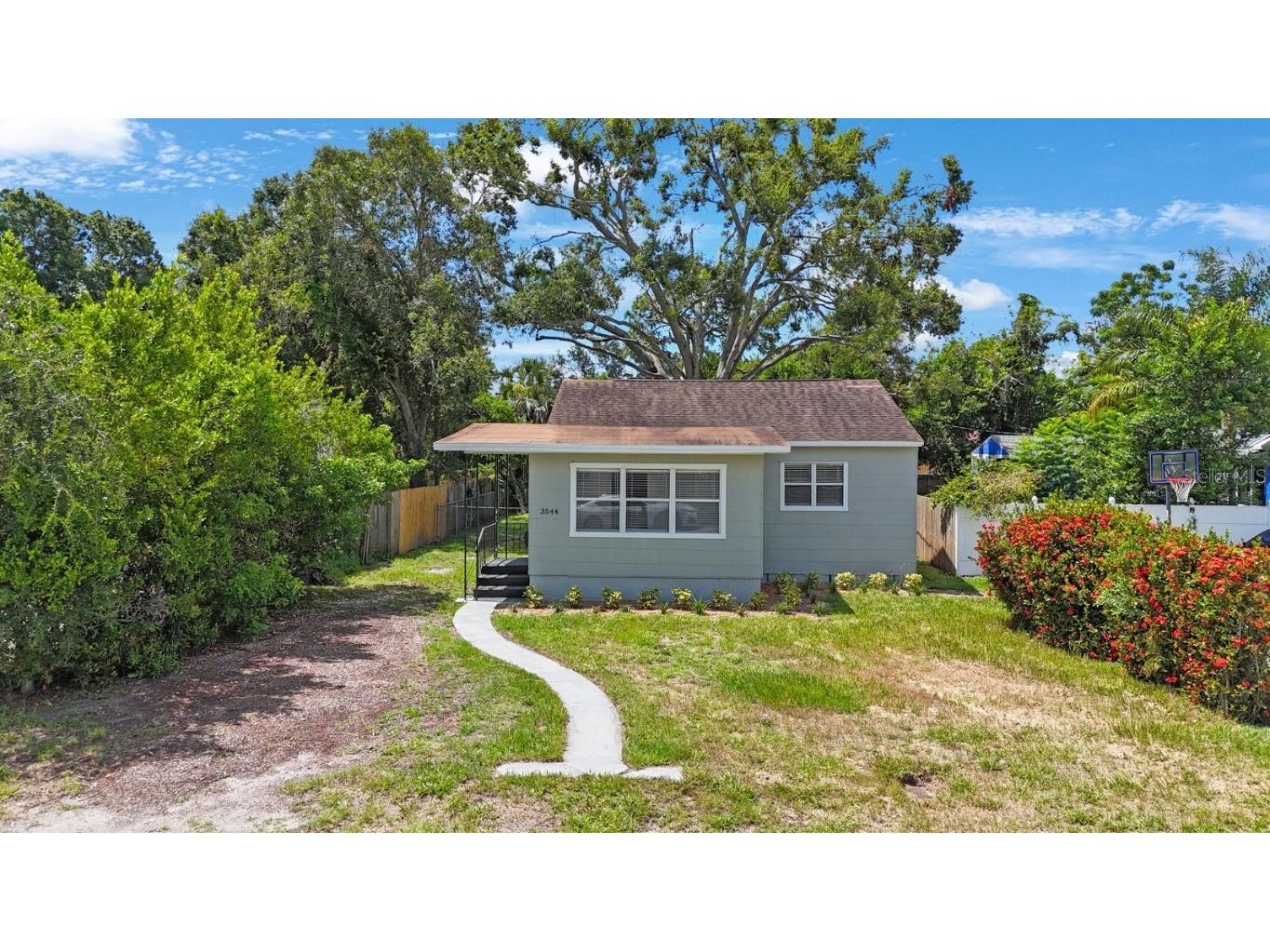 3544 6th Avenue S Saint Petersburg FL 33711 TB8400321 image1