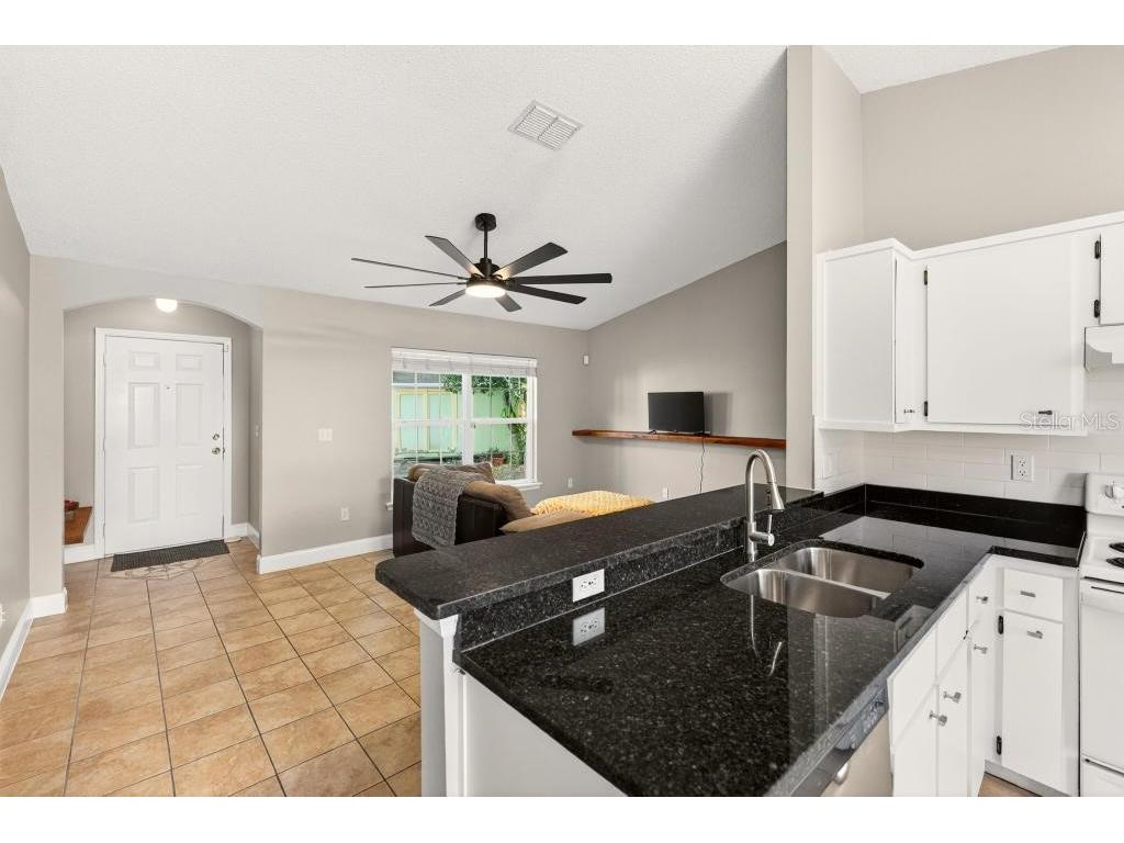 3544 Domino Court Orlando FL 32805 - LAKE MANN O6363237 image9