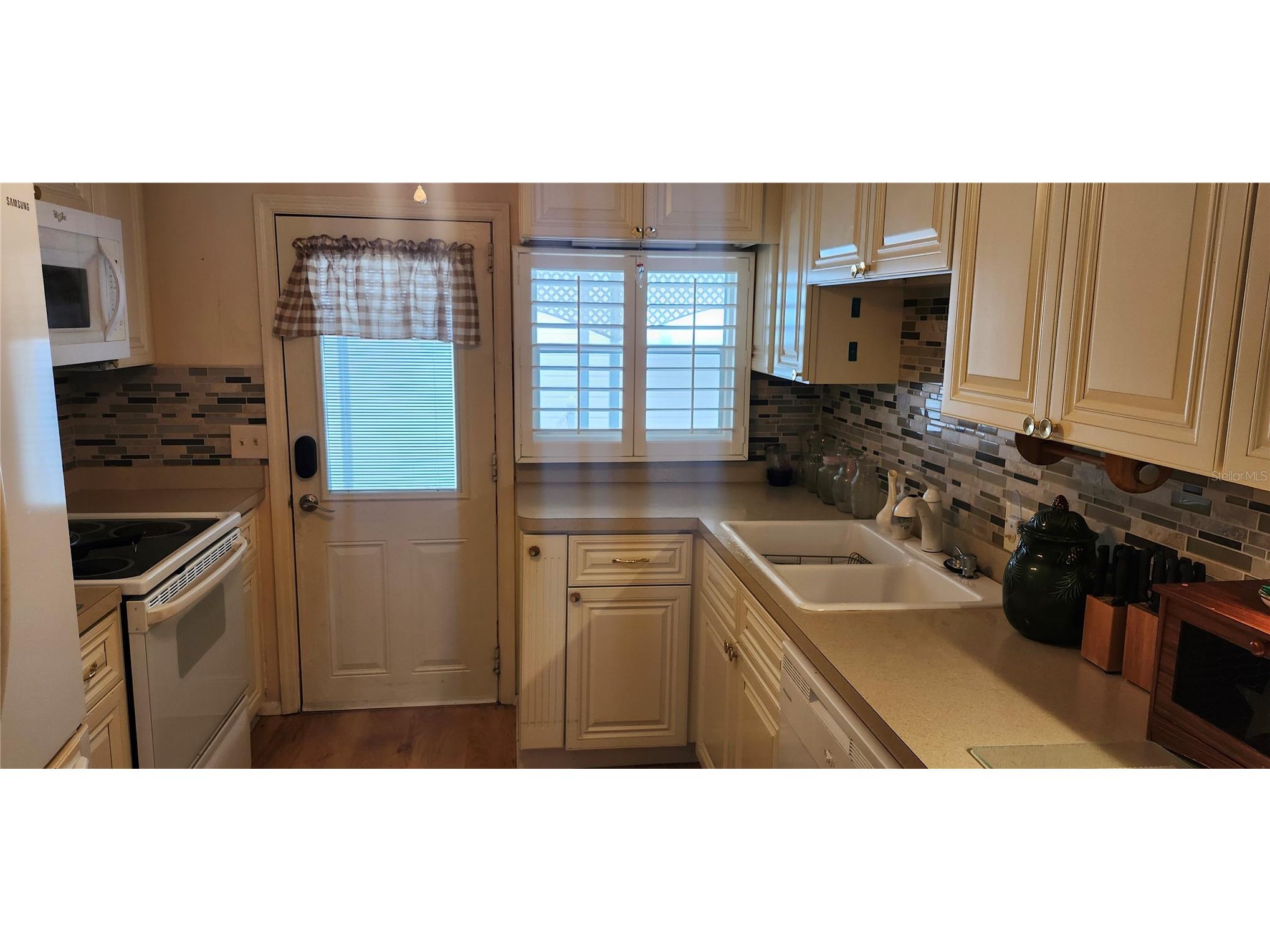 3544 Tiki Drive Holiday FL 34691 W7879351 image5