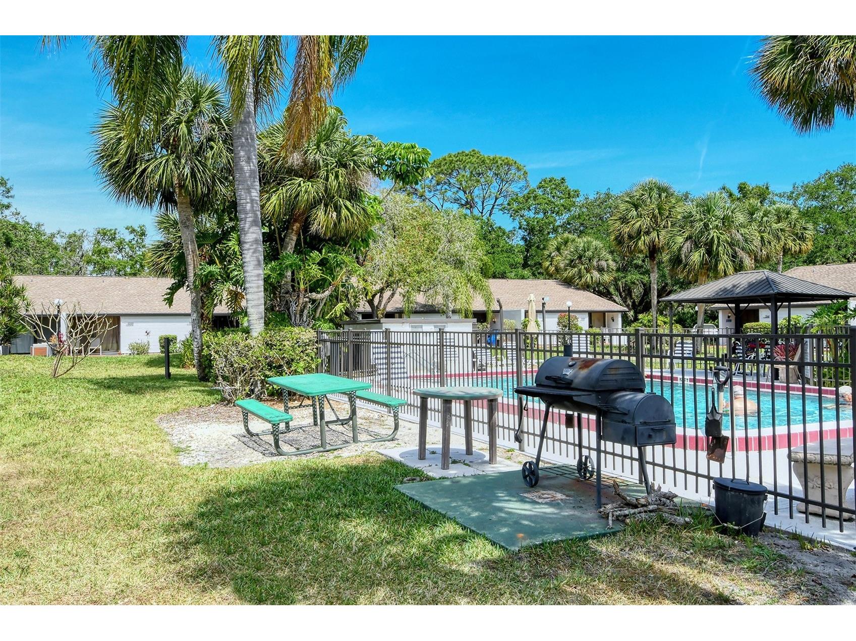 3545 Longmeadow #23 Sarasota FL 34235 A4688604 image24