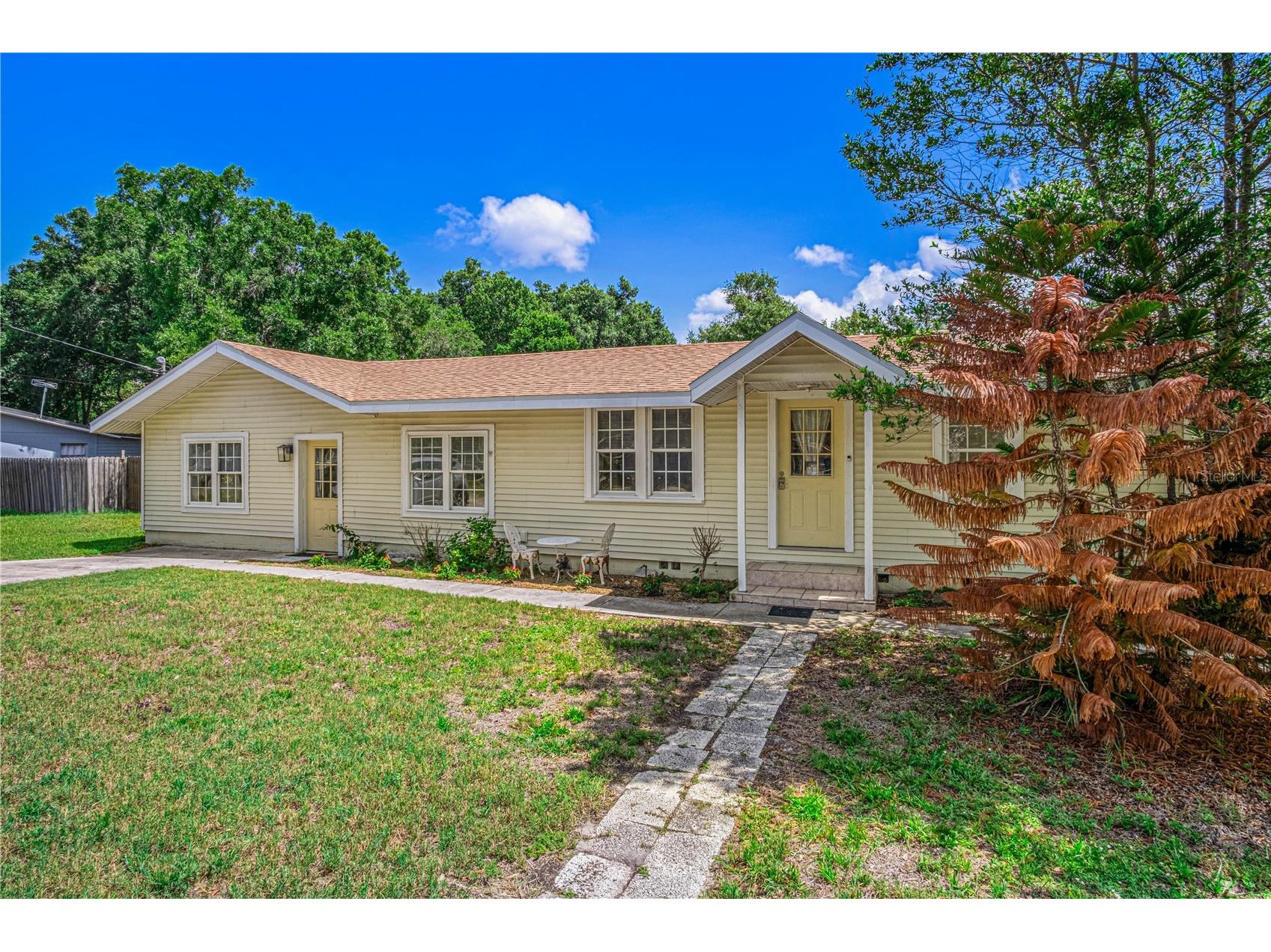 3545 Perkins Avenue Mount Dora FL 32757 V4949362 image1