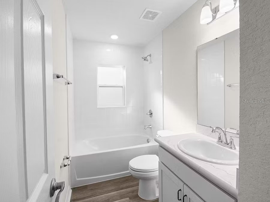 35452 Darlington Grove Drive Zephyrhills FL 33541 L4953505 image7