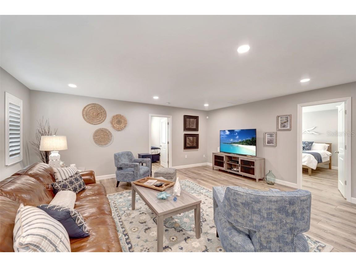 3546 Auburn Court #240 Sarasota FL 34231 A4673054 image13