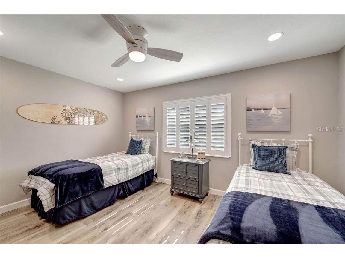 3546 Auburn Court #240 Sarasota FL 34231 A4673054 image26