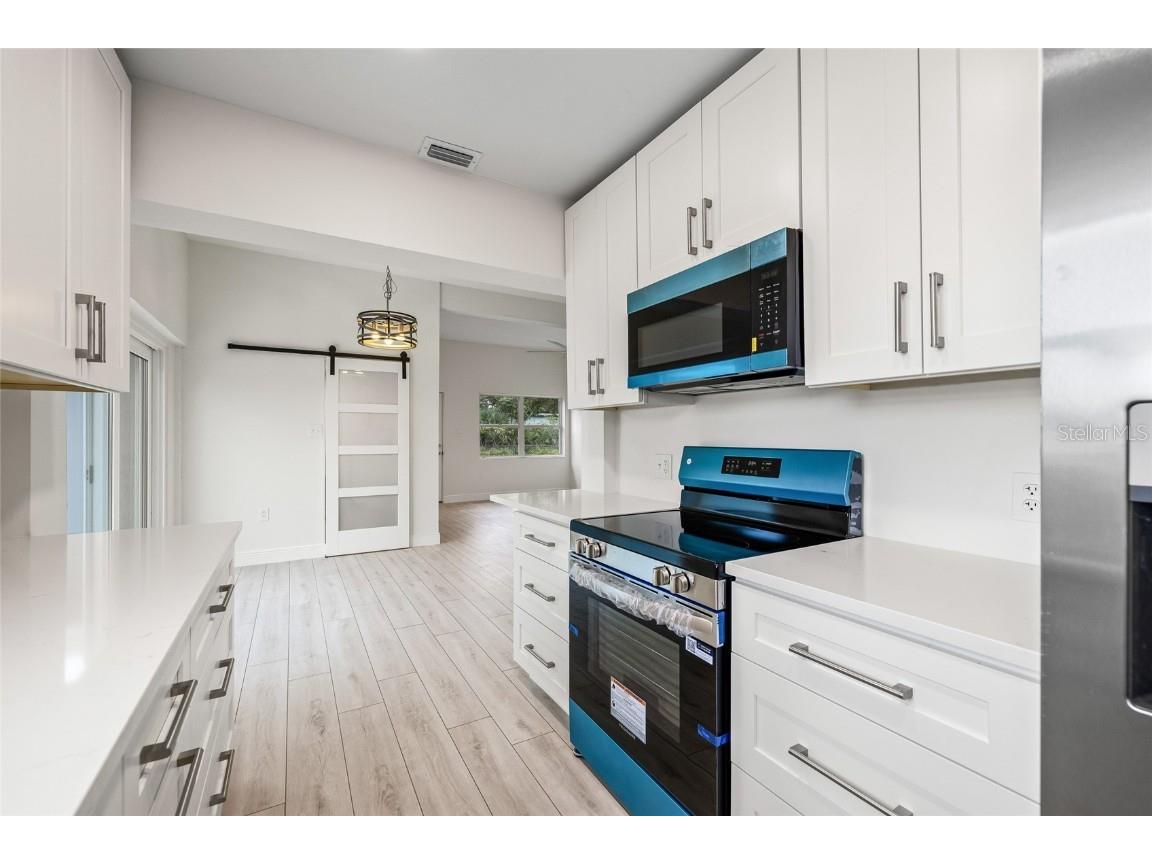 3546 Tarlton Street N Saint Petersburg FL 33713 TB8432522 image10