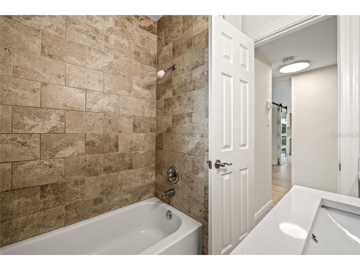 3546 Tarlton Street N Saint Petersburg FL 33713 TB8432522 image24