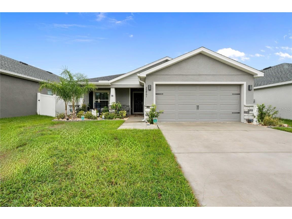 35461 Crescent Creek Drive Zephyrhills FL 33541 TB8420702 image1