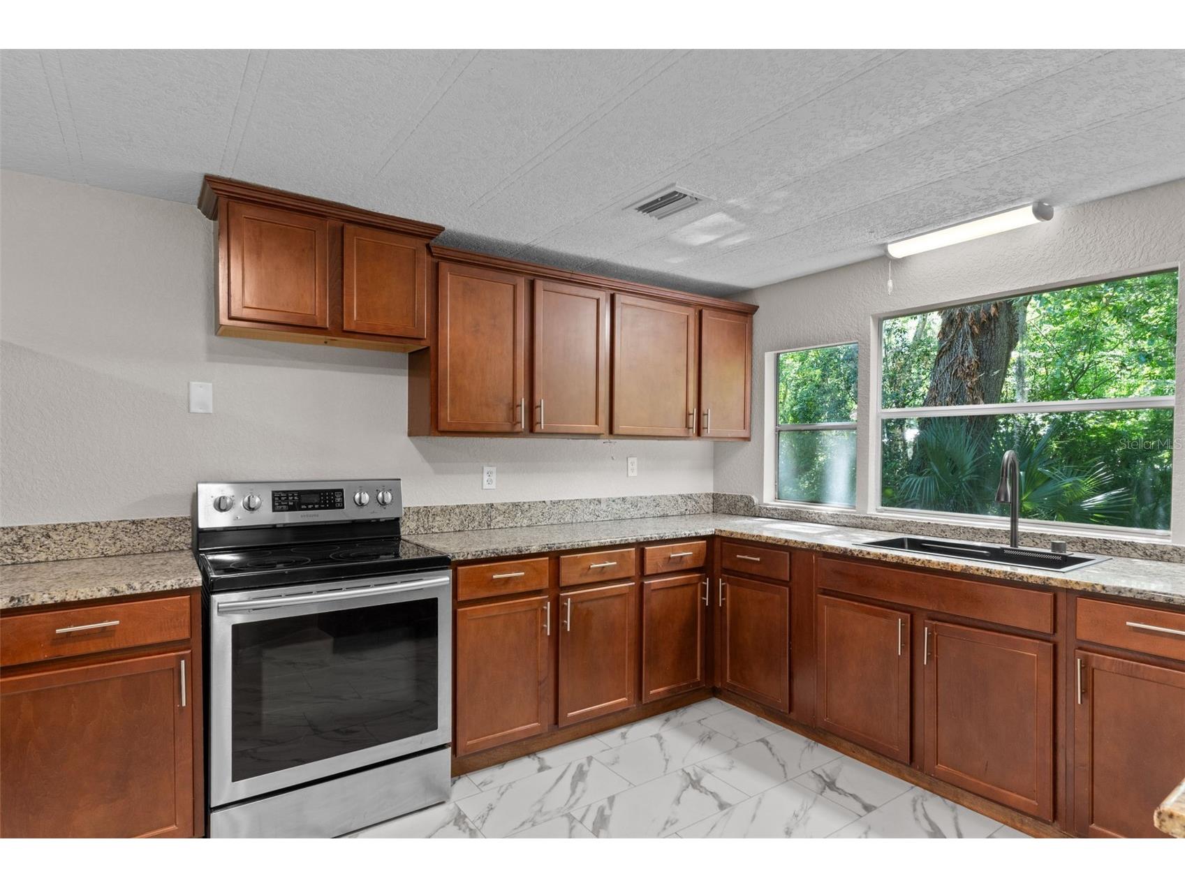 3547 Cr 405 Lake Panasoffkee FL 33538 G5109899 image15