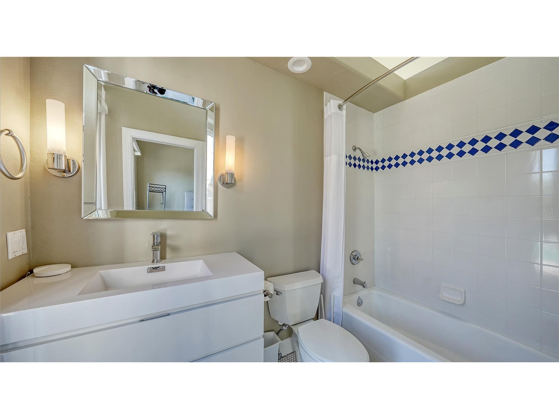 3548 Fair Oaks Lane Longboat Key FL 34228 A4681540 image33
