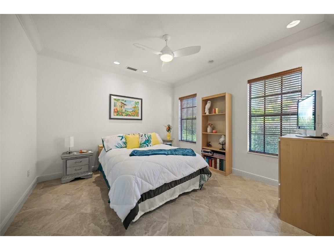 3548 Founders Club Drive Sarasota FL 34240 A4658917 image33