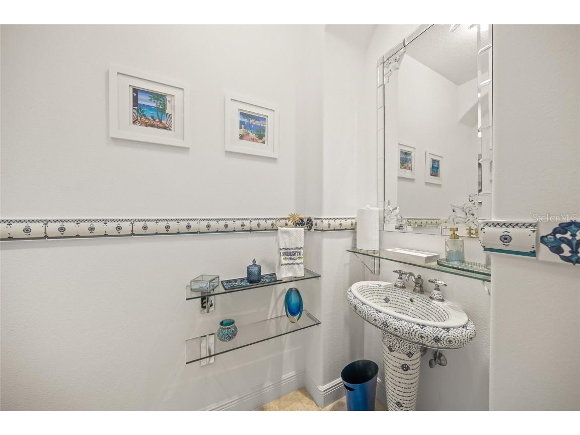 3548 Founders Club Drive Sarasota FL 34240 A4658917 image38