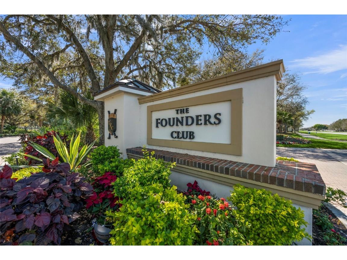 3548 Founders Club Drive Sarasota FL 34240 A4658917 image62