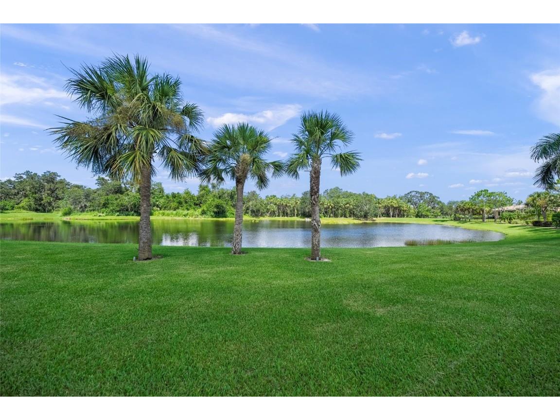 3548 Founders Club Drive Sarasota FL 34240 A4658917 image8