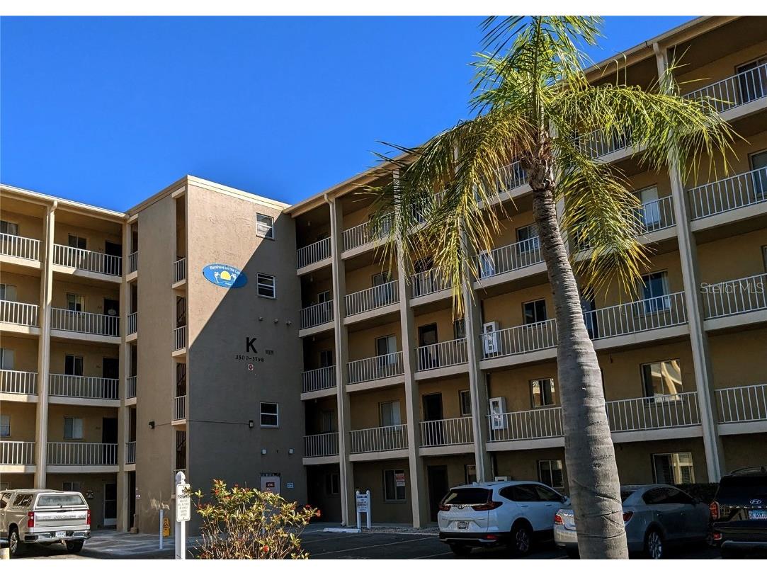 3548 Lake Bayshore Drive #K-125 Bradenton FL 34205 A4553931 image1