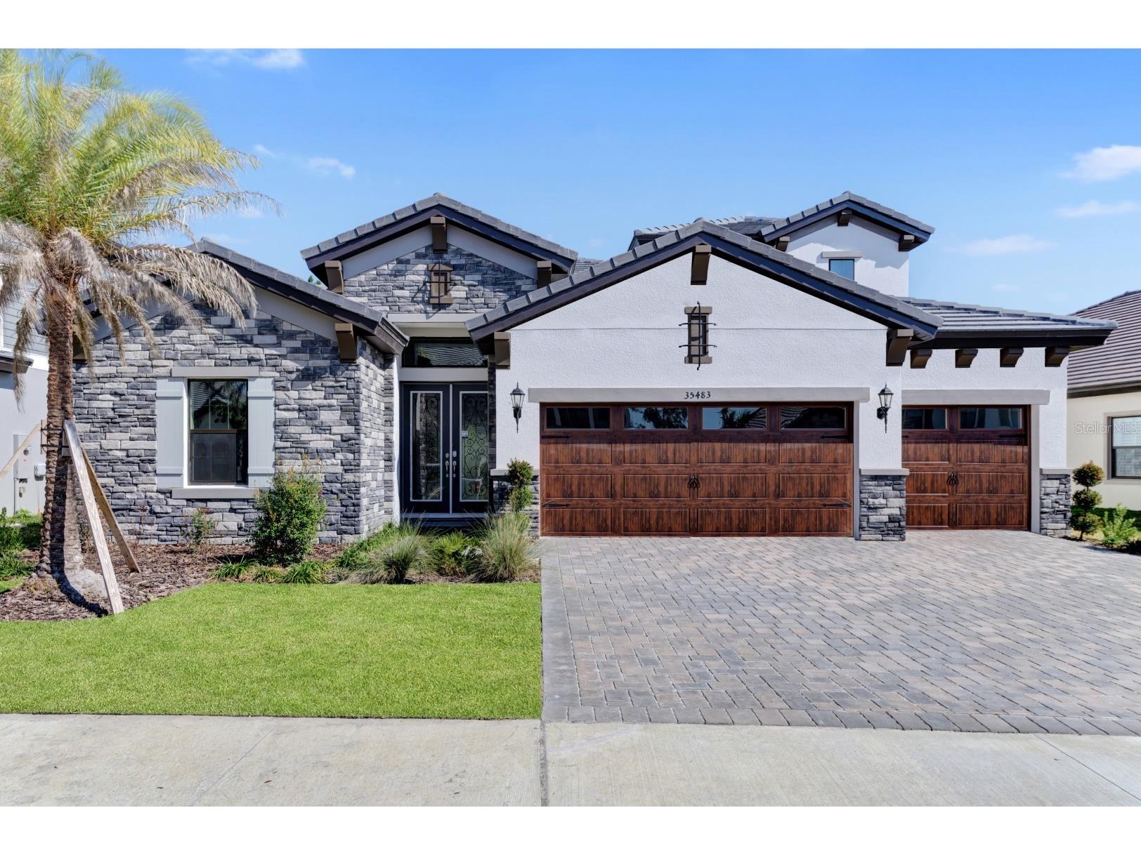 35483 Big Hawk Drive Zephyrhills FL 33541 TB8439224 image1