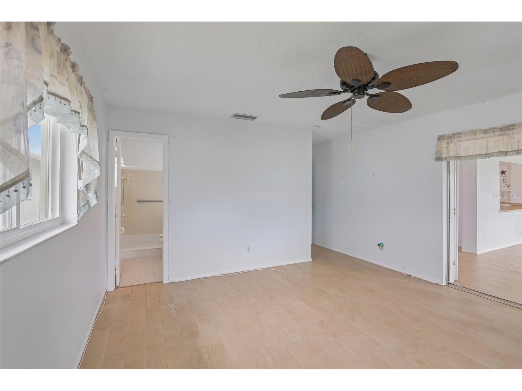 3549 98th Avenue N Pinellas Park FL 33782 TB8514858 image14
