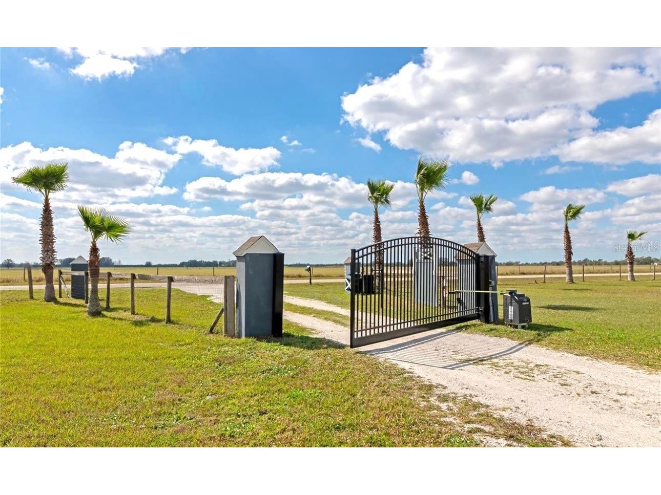 35495 Singletary Road Myakka City FL 34251 A4687955 image5