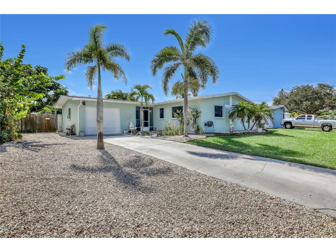 355 Aztec Avenue Merritt Island FL 32952 O6354123 image1