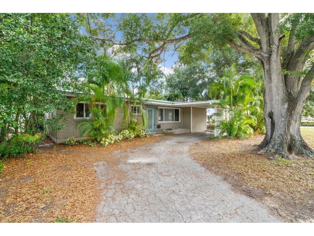 355 Barbara Circle Belleair FL 33756 U8148936 image1