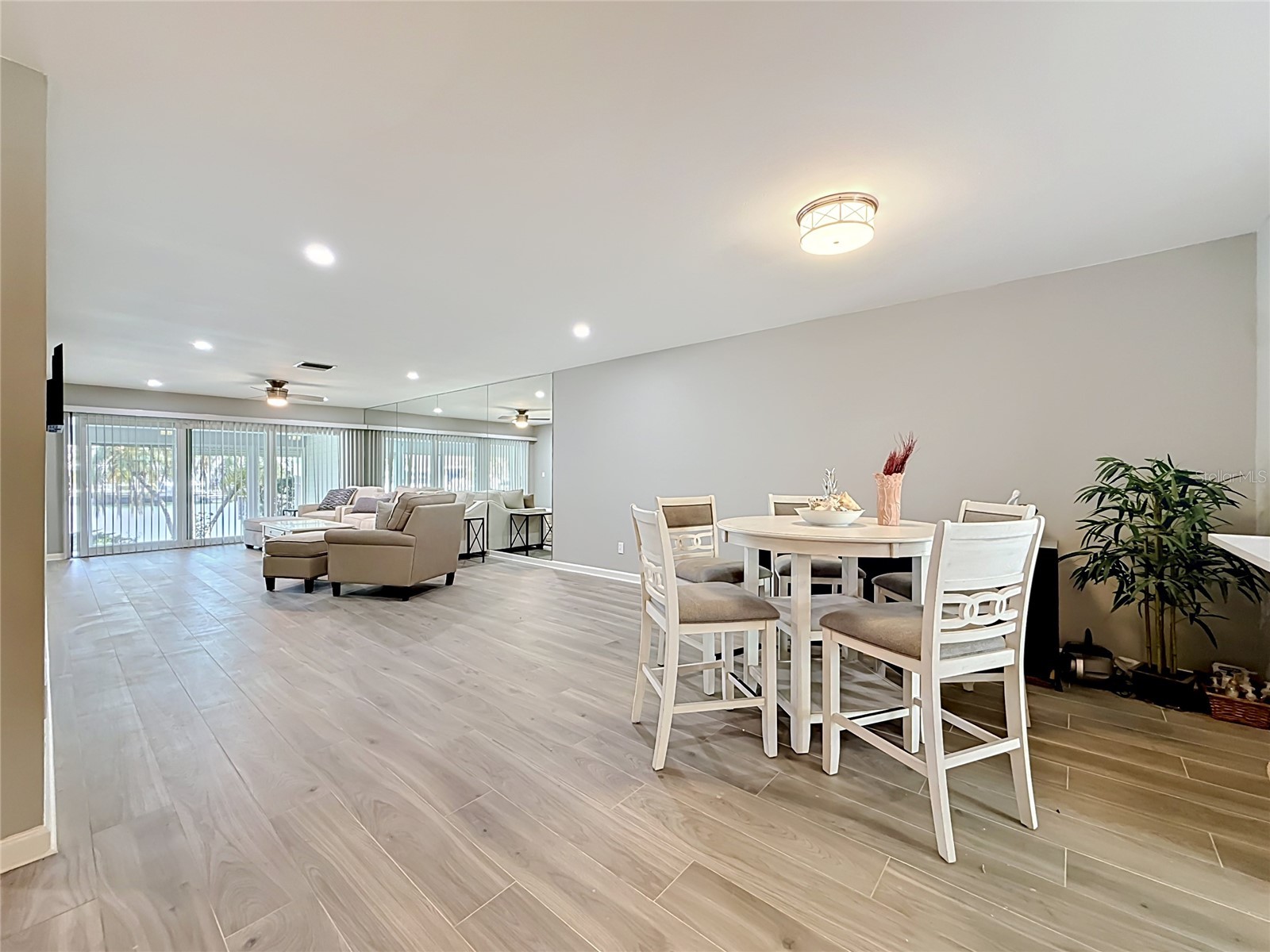355 Boca Ciega Point Boulevard #355 Saint Petersburg FL 33708 TB8512318 image12