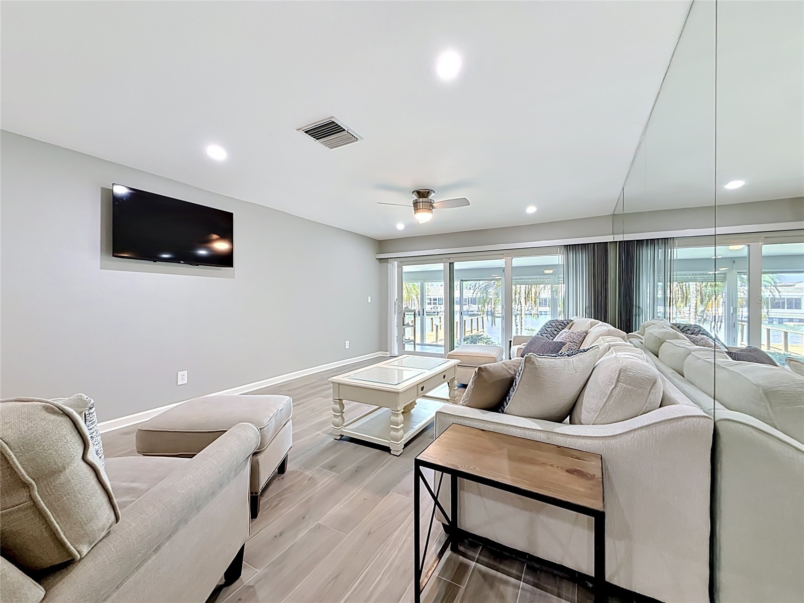 355 Boca Ciega Point Boulevard #355 Saint Petersburg FL 33708 TB8512318 image13
