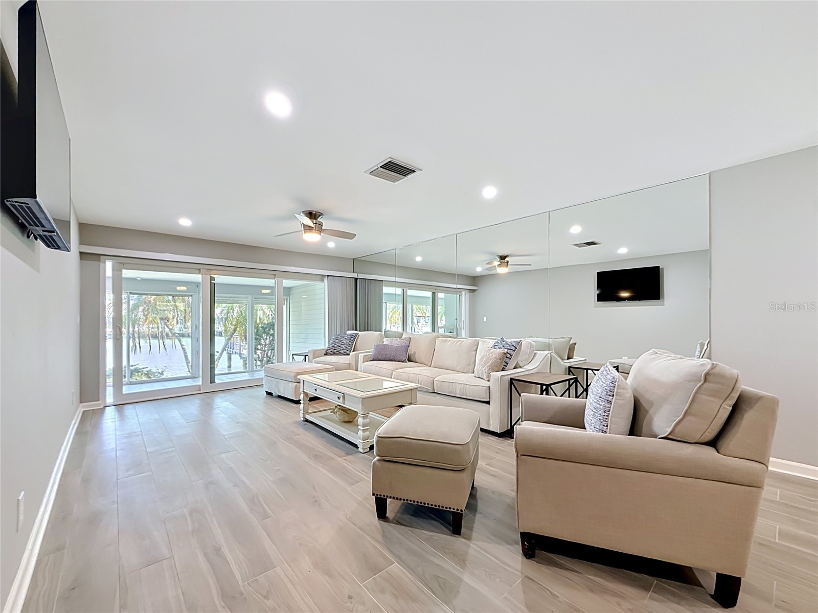 355 Boca Ciega Point Boulevard #355 Saint Petersburg FL 33708 TB8512318 image14