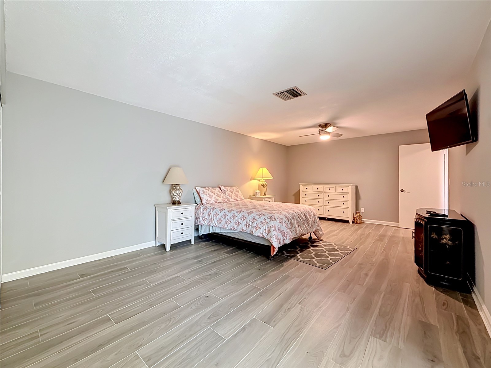 355 Boca Ciega Point Boulevard #355 Saint Petersburg FL 33708 TB8512318 image17