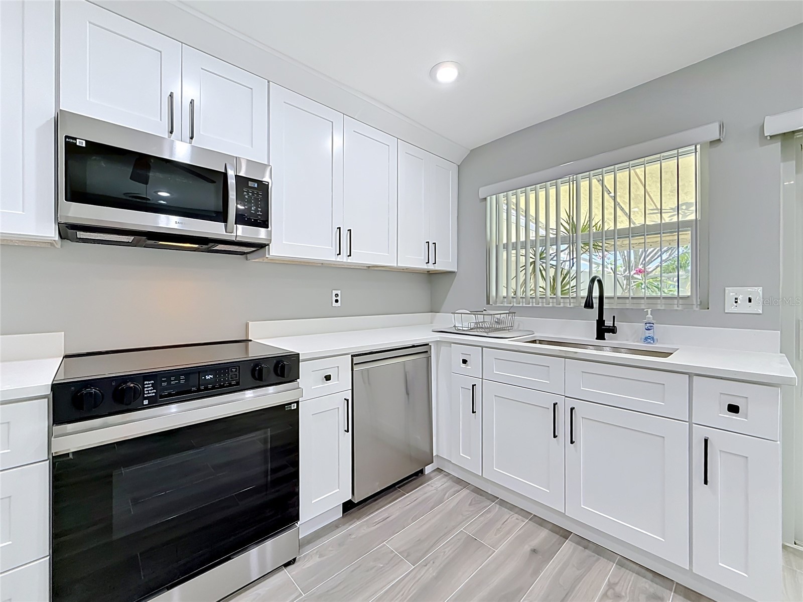 355 Boca Ciega Point Boulevard #355 Saint Petersburg FL 33708 TB8512318 image5