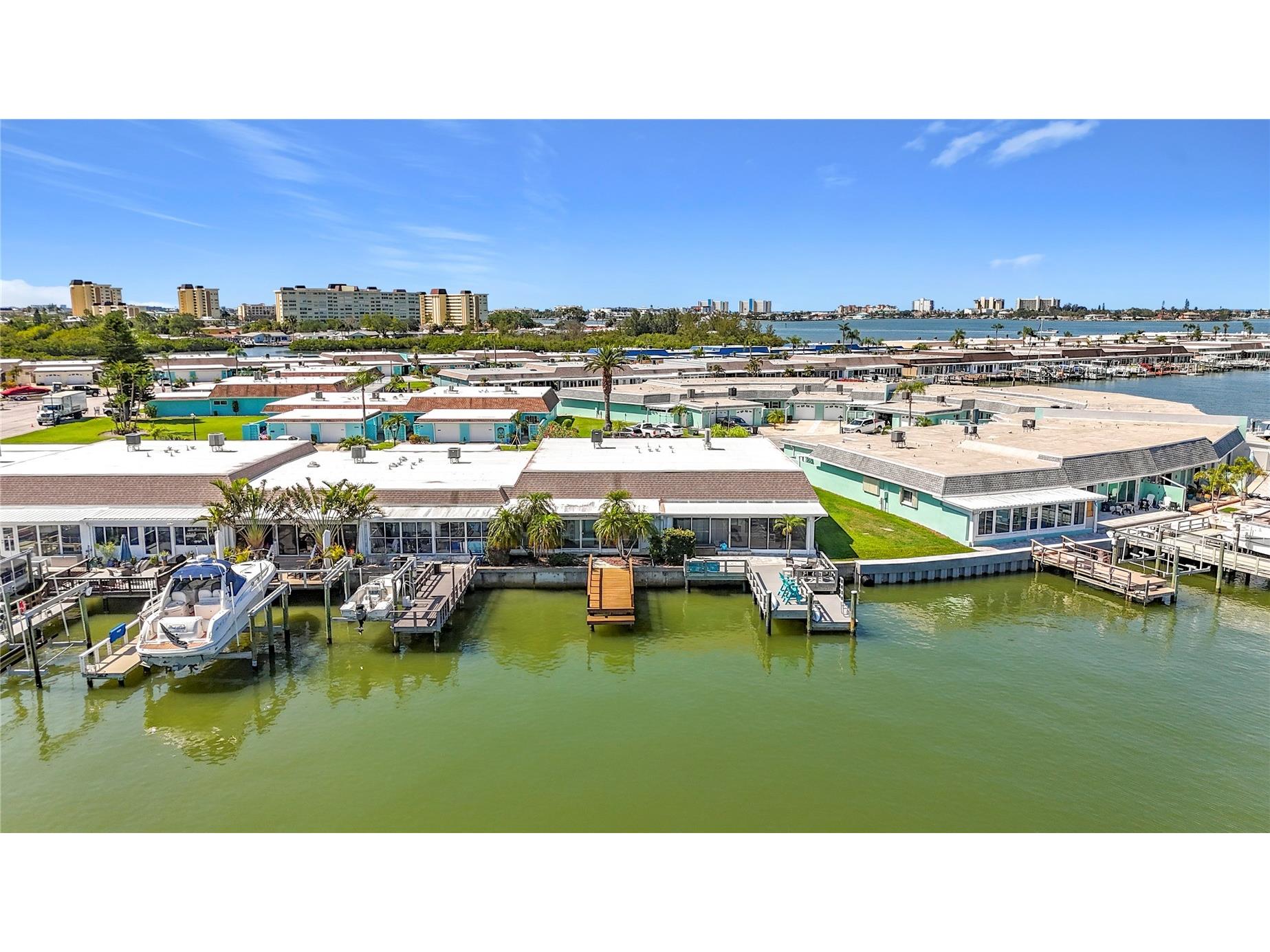 355 Boca Ciega Point Boulevard #355 Saint Petersburg FL 33708 TB8512318 image72