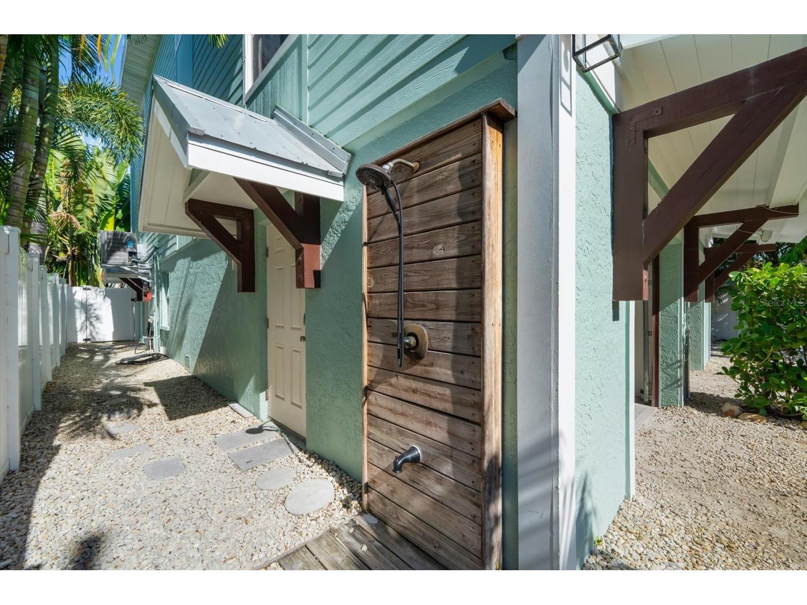 355 Calle Miramar Sarasota FL 34242 N6142420 image32