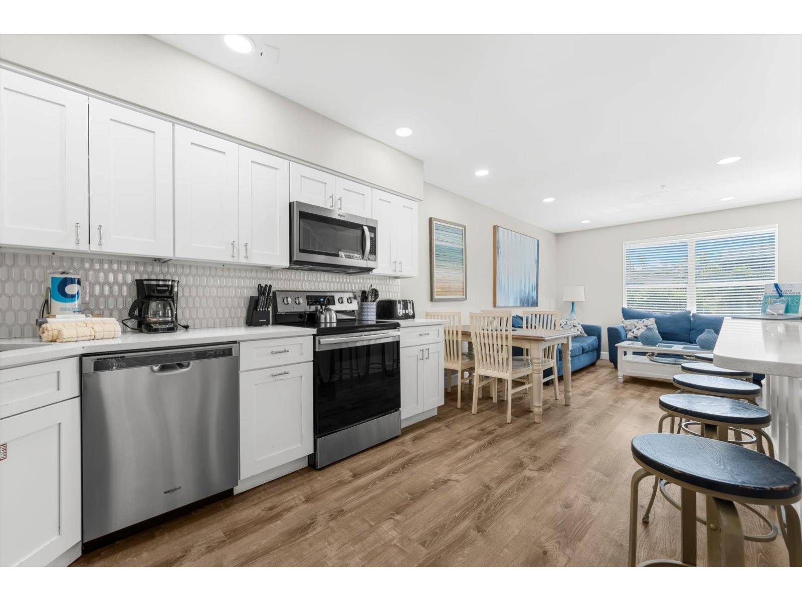 355 Calle Miramar Sarasota FL 34242 N6142420 image33
