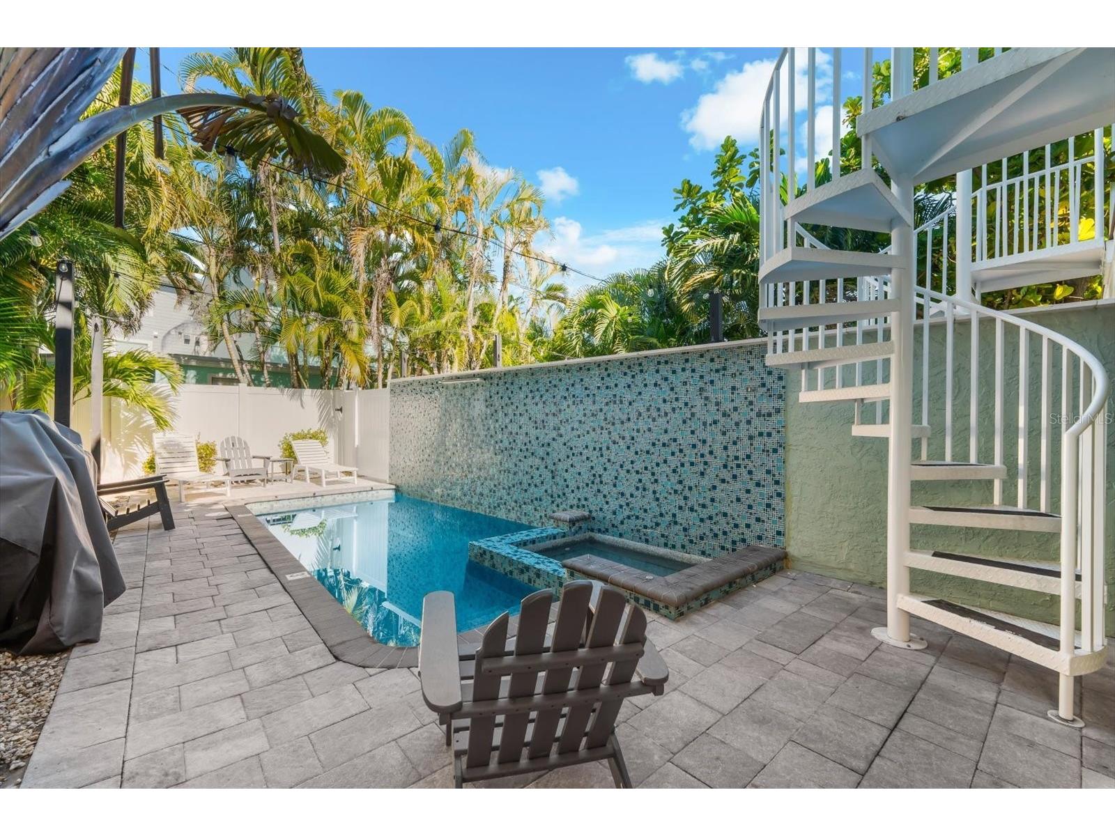355 Calle Miramar Sarasota FL 34242 N6142420 image54