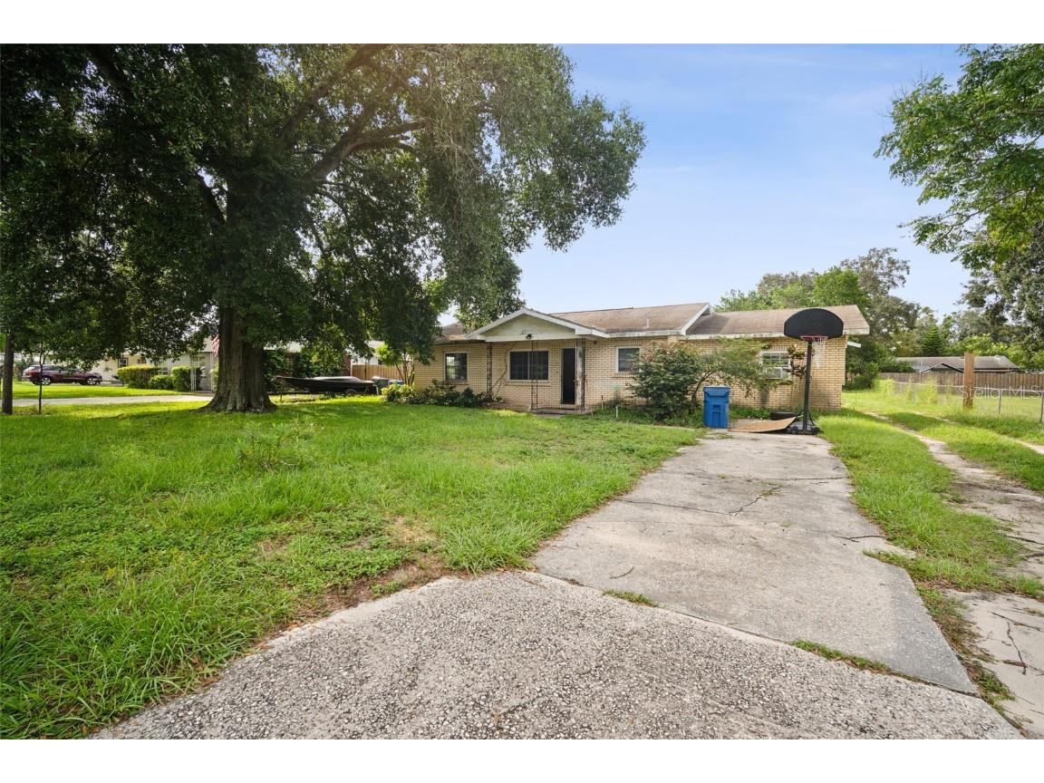 355 E Hoffman Street Lake Alfred FL 33850 O6242113 image1