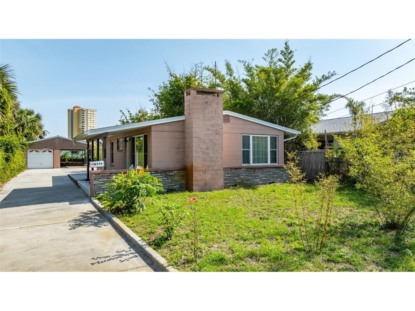 355 Hartford Avenue Daytona Beach FL 32118 V4942861 image1