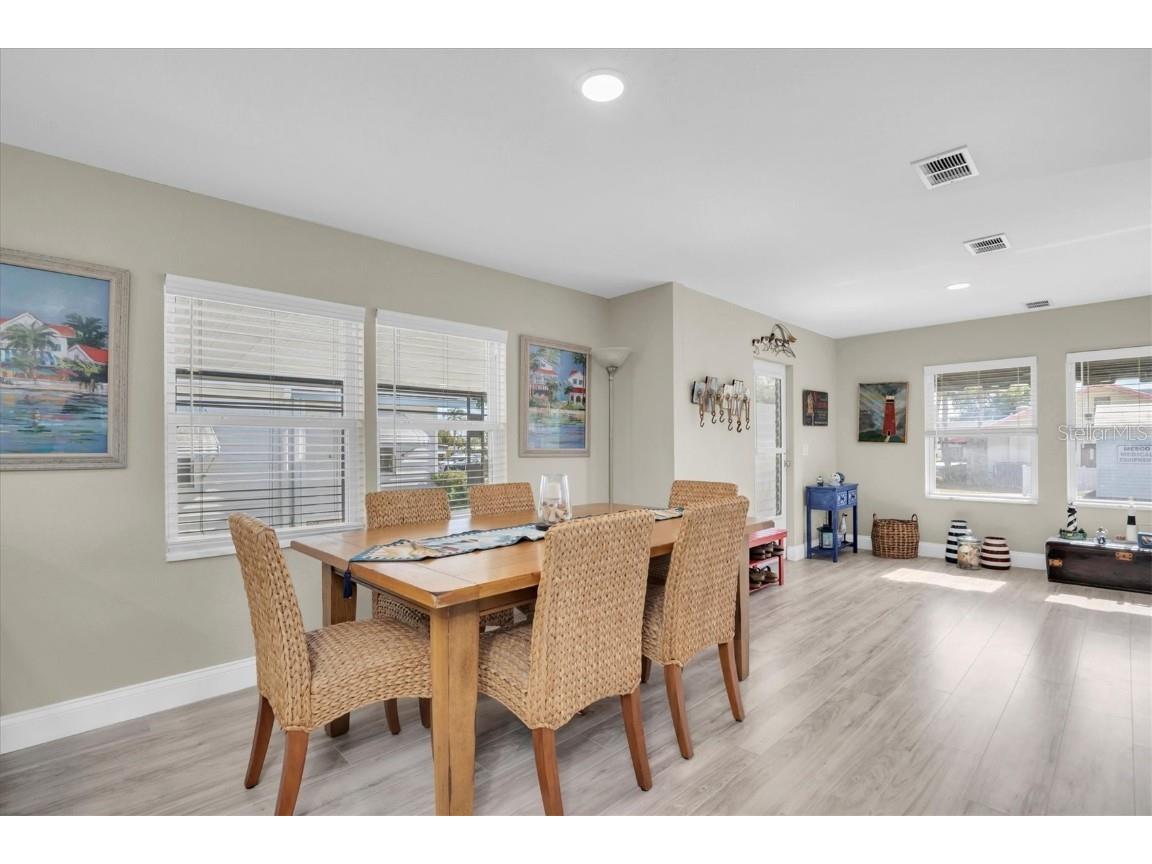 355 King Palm Street Largo FL 33778 TB8345668 image10