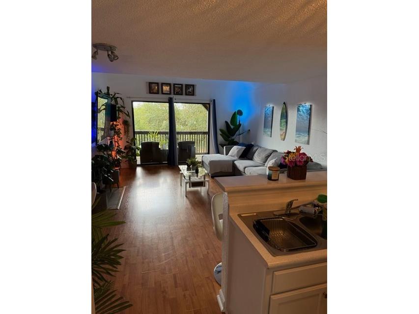355 Lakepointe Drive #304 Altamonte Springs FL 32701 O6398545 image4