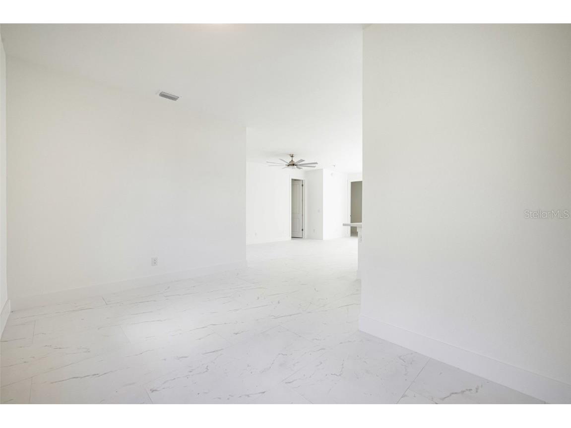 355 Milton Street Port Charlotte FL 33954 C7510421 image10