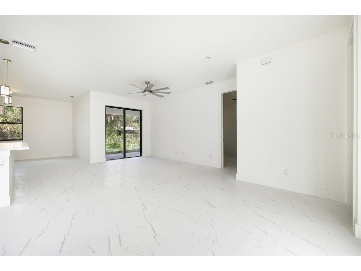 355 Milton Street Port Charlotte FL 33954 C7510421 image8