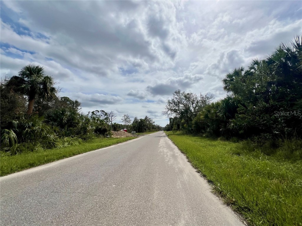 355 Ramblewood Street Port Charlotte FL 33953 C7496910 image3