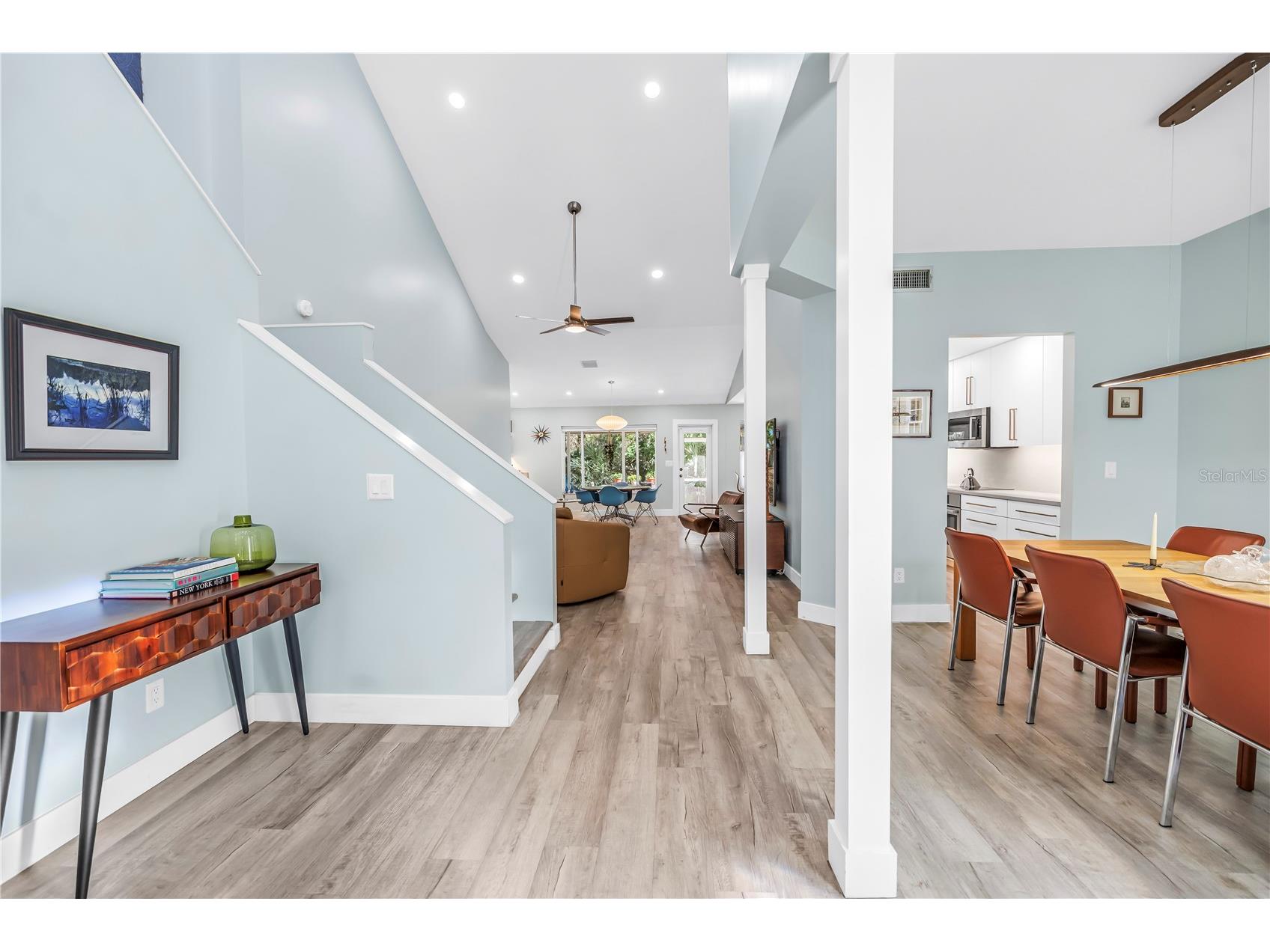 355 Red Cedar Court NE Saint Petersburg FL 33703 TB8486271 image10