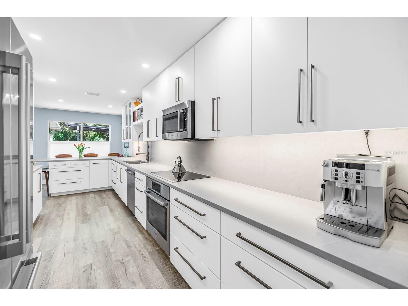 355 Red Cedar Court NE Saint Petersburg FL 33703 TB8486271 image16