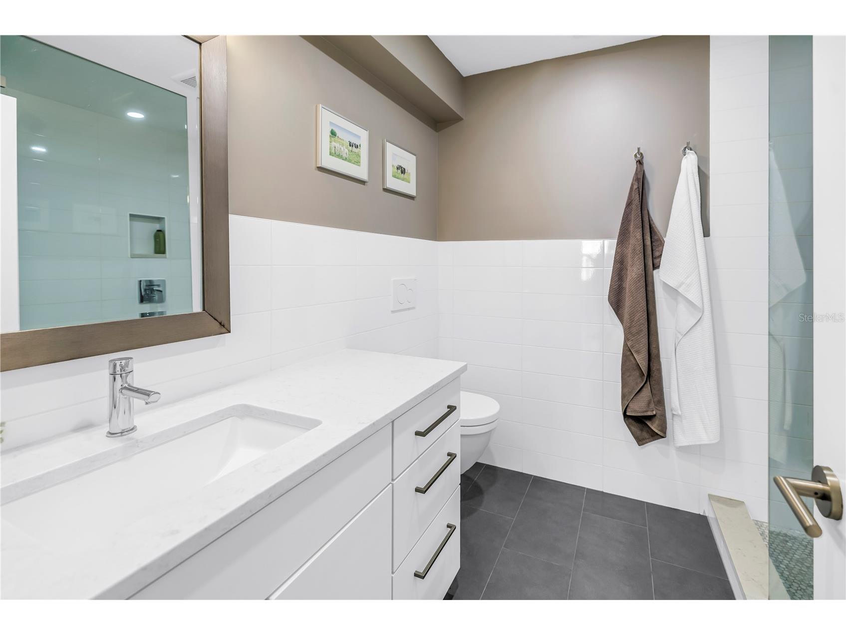 355 Red Cedar Court NE Saint Petersburg FL 33703 TB8486271 image25