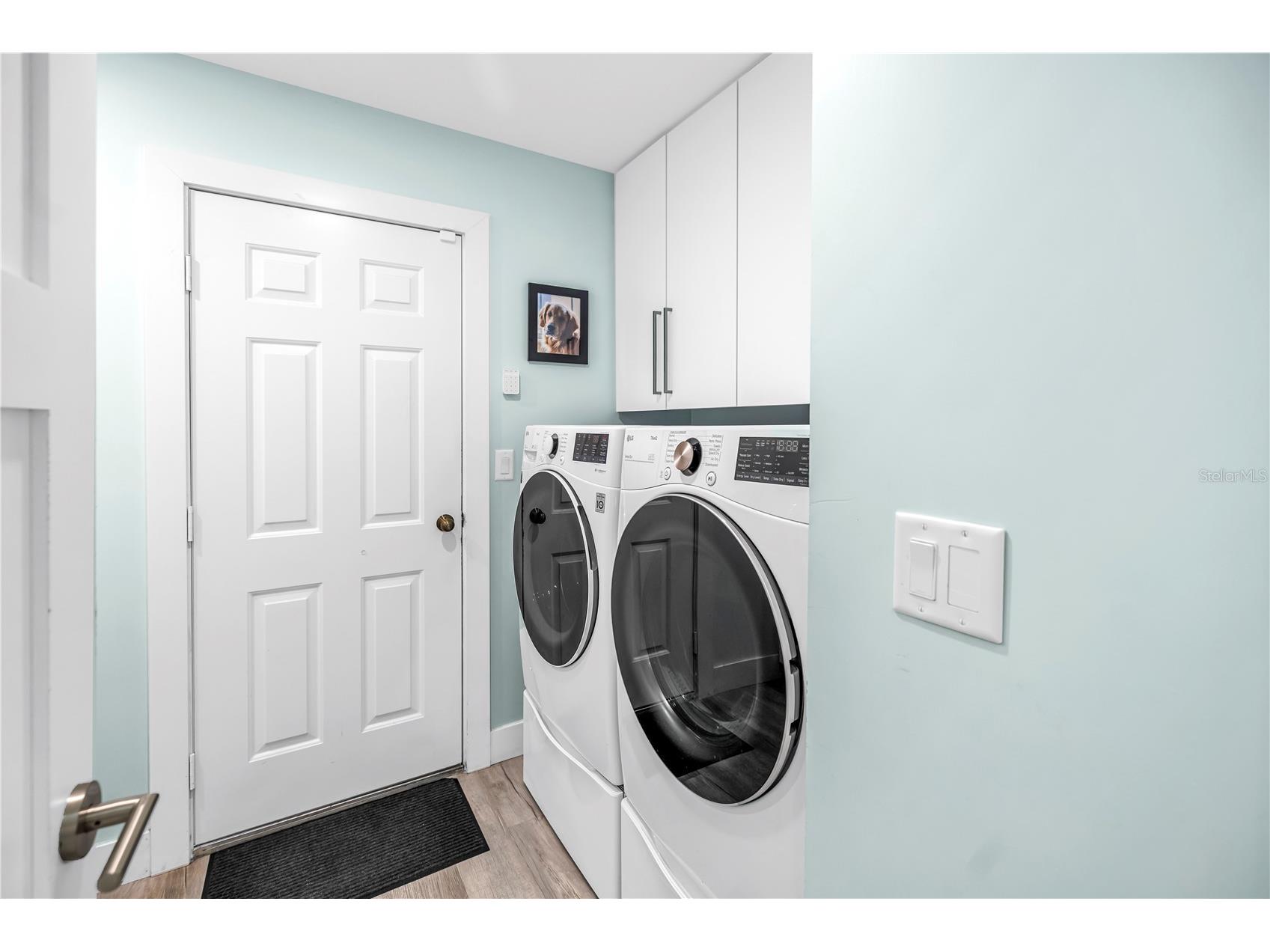 355 Red Cedar Court NE Saint Petersburg FL 33703 TB8486271 image32