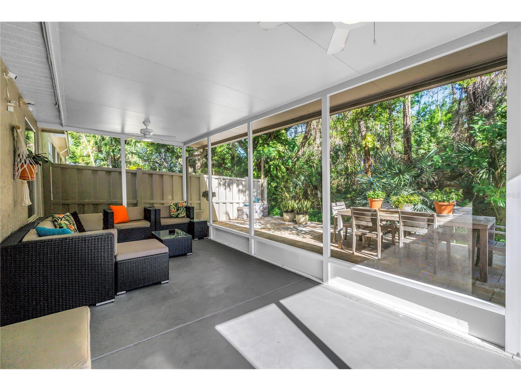 355 Red Cedar Court NE Saint Petersburg FL 33703 TB8486271 image35