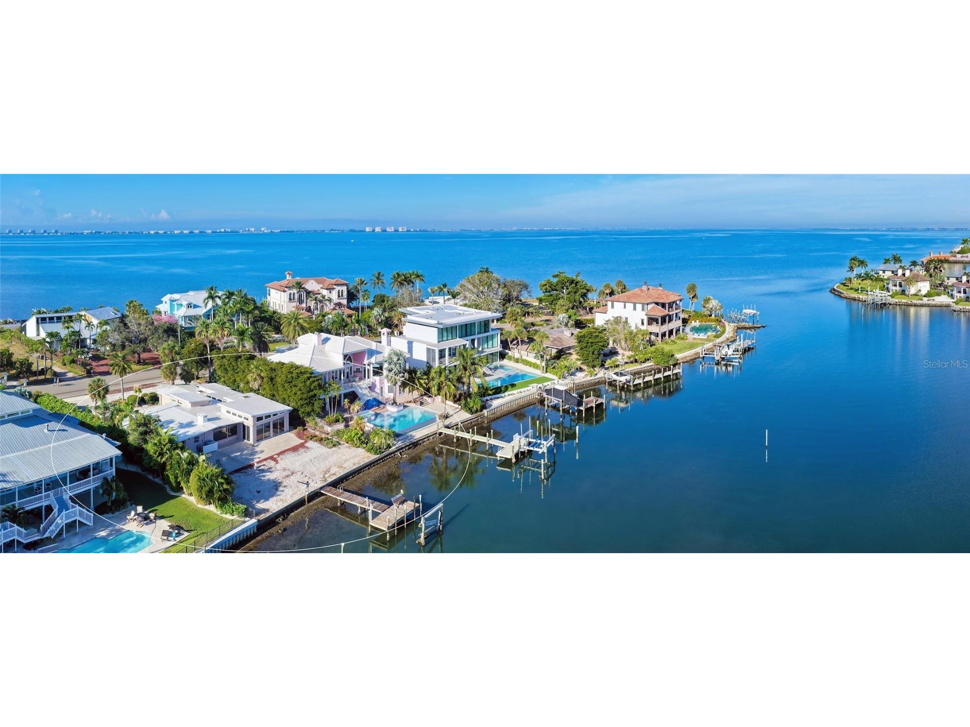 355 S Shore Drive Sarasota FL 34234 A4671767 image10